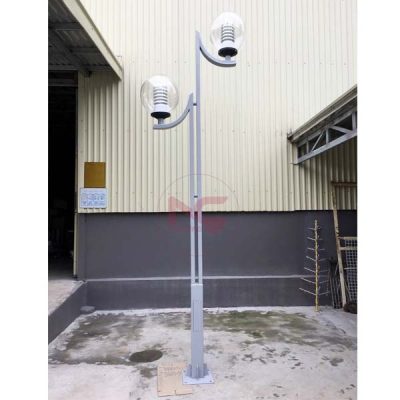 Cột đèn sân vườn DC10