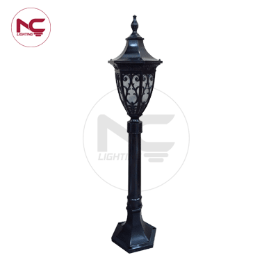 ĐÈN NẤM SÂN VƯỜN