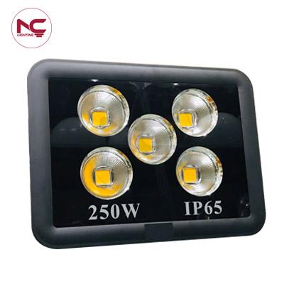 đèn pha led 250W