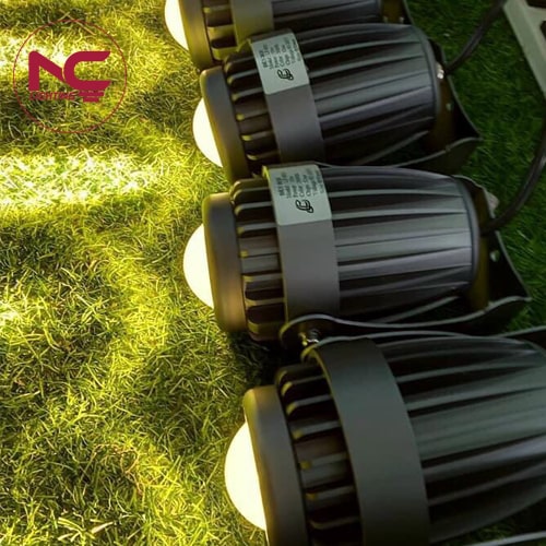 den-roi-cot-NCR-02-2 đèn rọi cột NCR-02