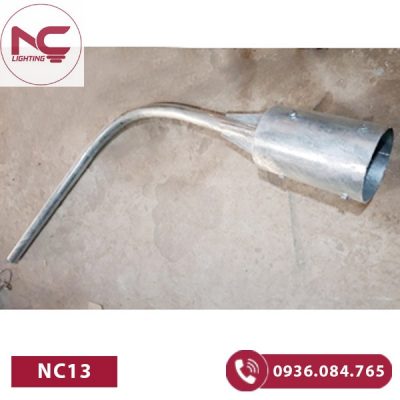 Các loại cần đèn chiếu sáng thông dụng Cần đèn bắt cột bê tông ly tâm NC Lighting