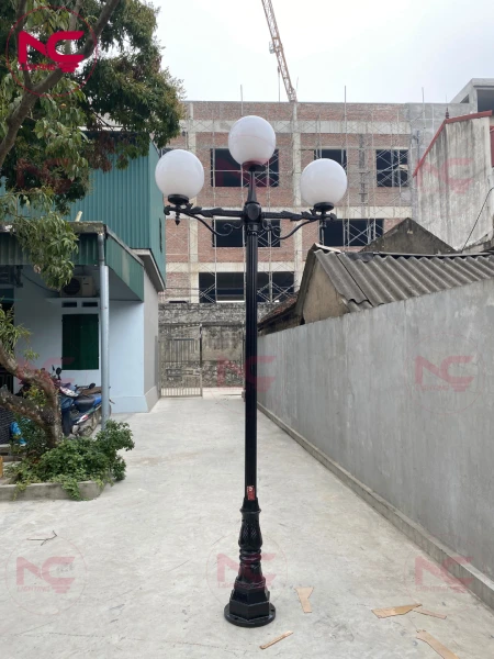 Cột Đèn Sân Vườn 3 Bóng cột đèn sân vườn 3 bóng