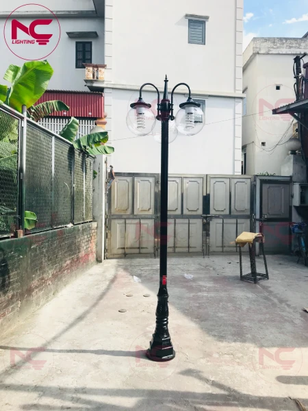 Cột Đèn Sân Vườn 3 Bóng cột đèn sân vườn 3 bóng