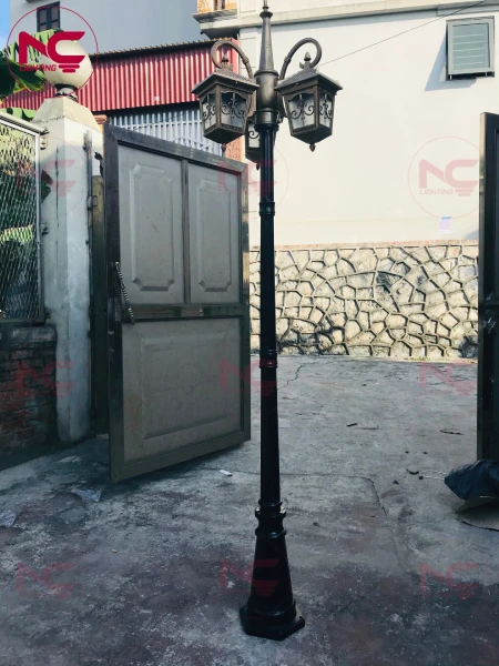 Cột Đèn Sân Vườn 3 Bóng cột đèn sân vườn 3 bóng