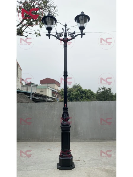 cột đèn sân vườn 2 bóng