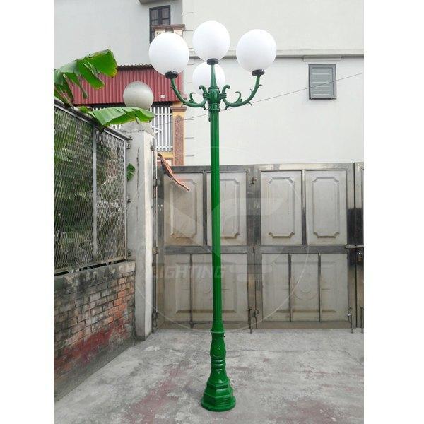 Cột đèn trang trí DC-02 4 bóng