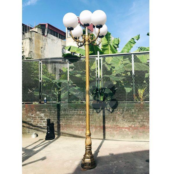 Cột đèn trang trí sân vườn 5 bóng dc-02