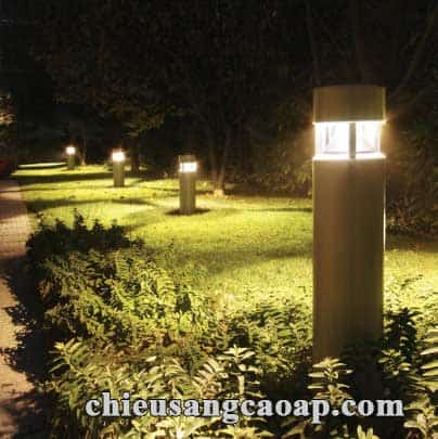 Đèn nấm chiếu sáng lối đi công viên