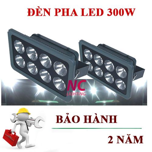 Đèn pha led 300w được bảo hành 2 năm