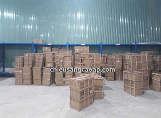 Đèn Led Cao Áp 90W Đóng gói đèn Led Cao Áp 90W