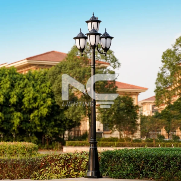 hình ảnh cột đèn sân vườn 4 bóng hình ảnh cột đèn sân vườn 4 bóng