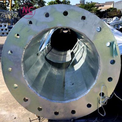 Mặt bích của Cột Thép Mạ Kẽm Chiếu Sáng NC-05