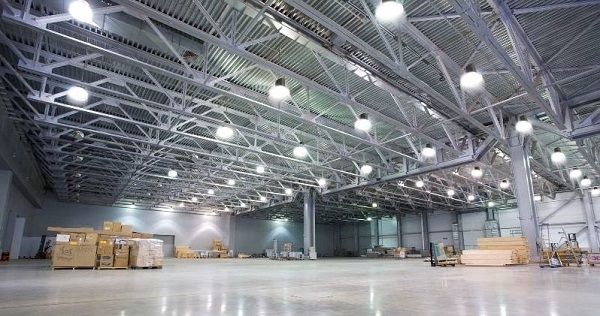 Mẫu đèn led chuyên dùng cho nhà xưởng