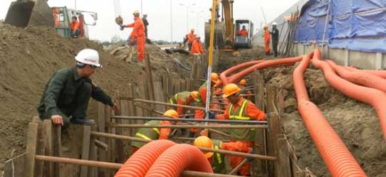 Ống Nhựa Xoắn Chịu Lực Ống nhựa xoắn chịu lực rất quan trọng trong thi công cáp ngầm
