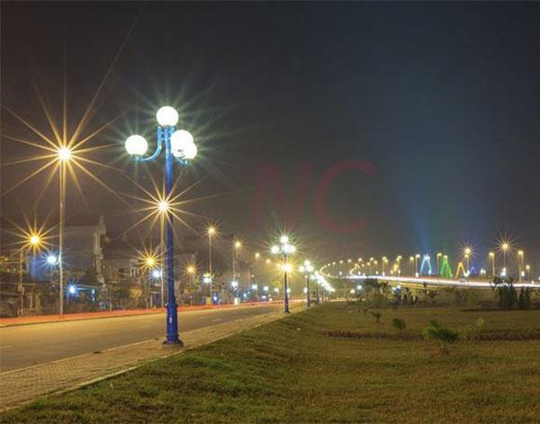 trụ đèn sân vườn Nouvo trụ đèn sân vườn Nouvo