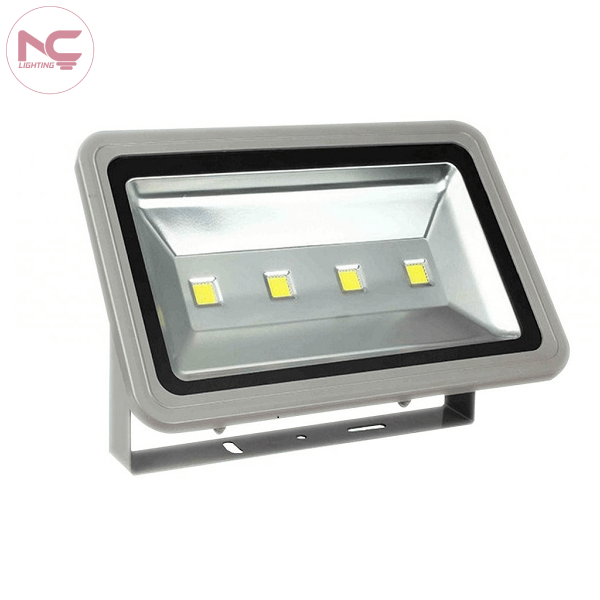 Mẫu đèn pha led pnc-09