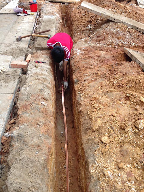 Nối dây trong bãi tiếp địa
