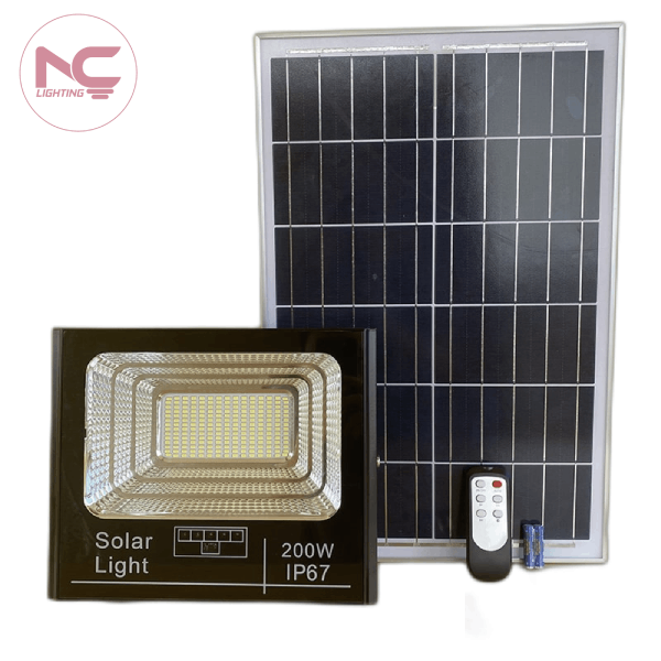 Mẫu Đèn Pha Năng Lượng Mặt Trời PNC-32