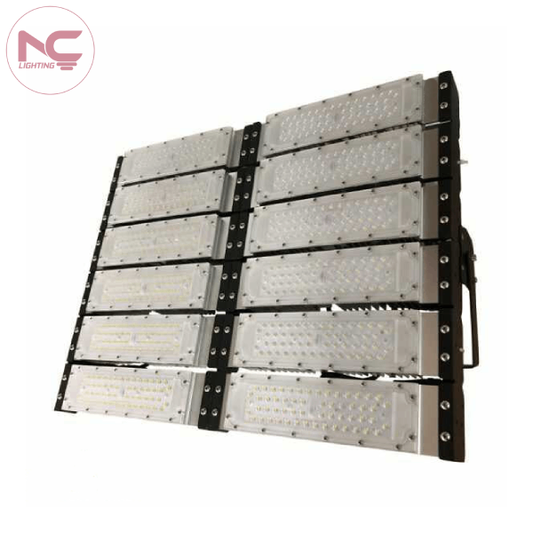 Mẫu Đèn Pha Led Modul 600W PNC-38