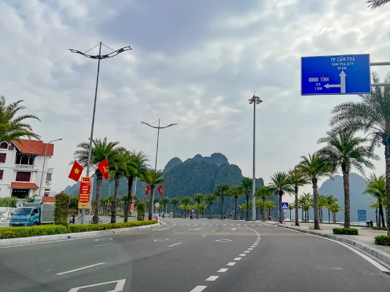 cột đèn cao áp tại Quảng Ninh