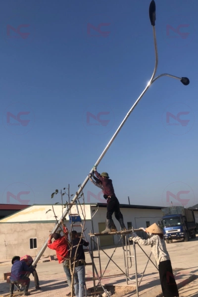 hình ảnh thực tế cột đèn cao áp