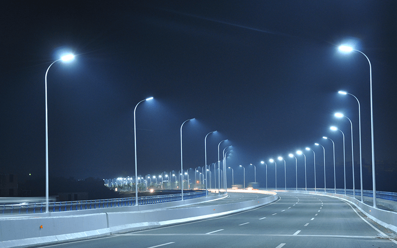 Đèn led chiếu sáng đường phố đảm bảo an toàn